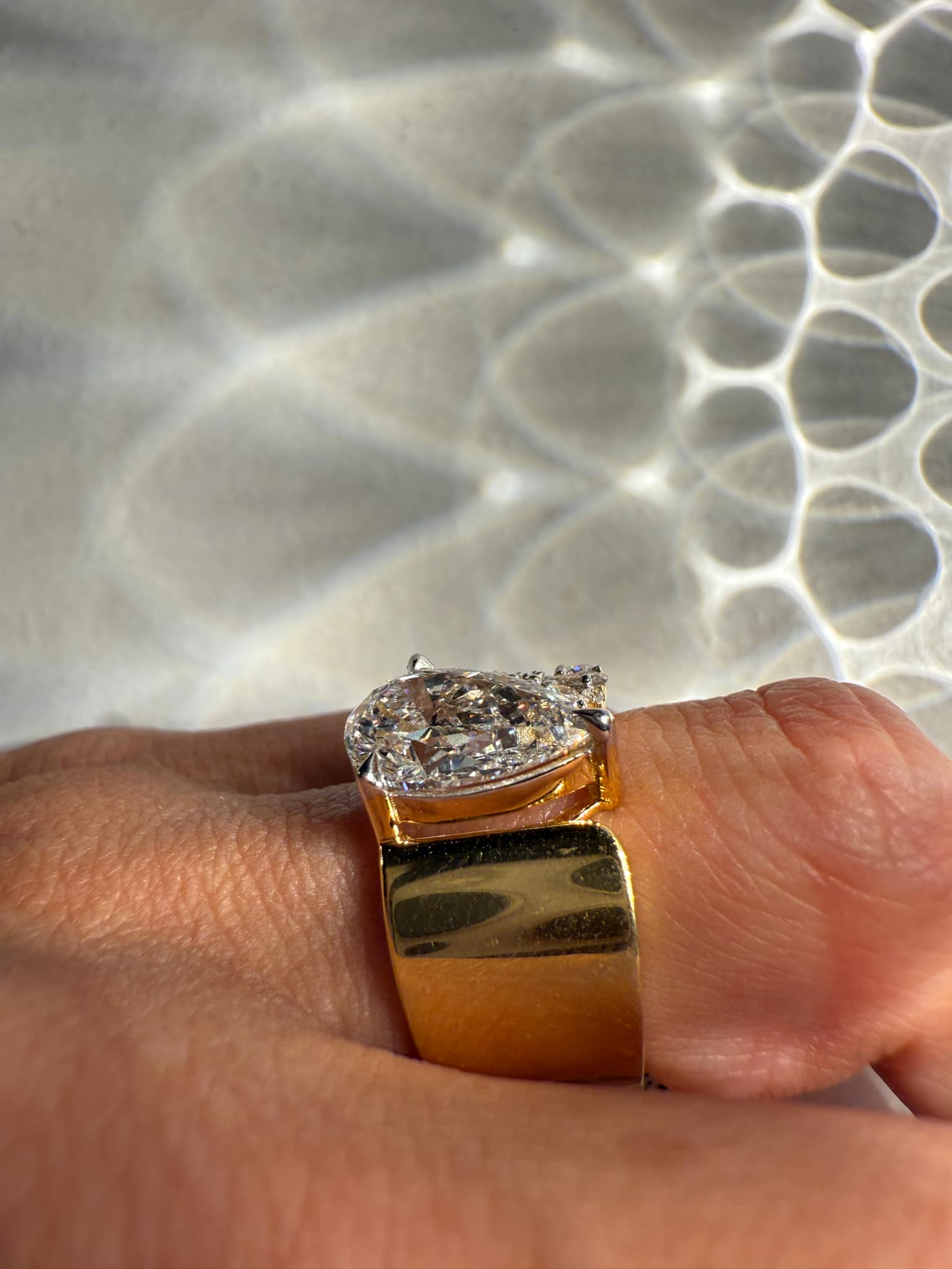 Pre Order : Lab Grown 3.69 TCW Pear Brilliant Cut Diamond Ring - Image 6