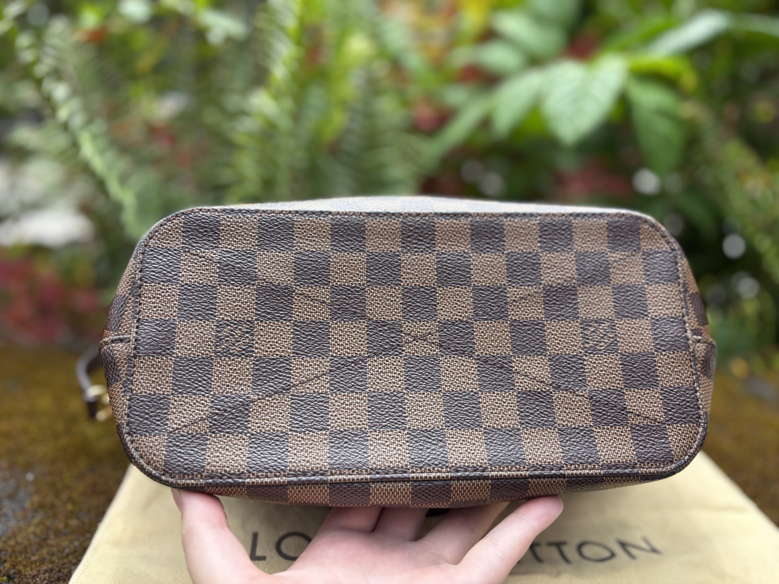 Louis Vuitton Damier Ebene Siena PM Crossbody - Image 7