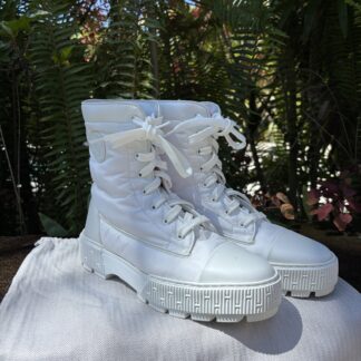 Hermès White Fresh Ankle Boots