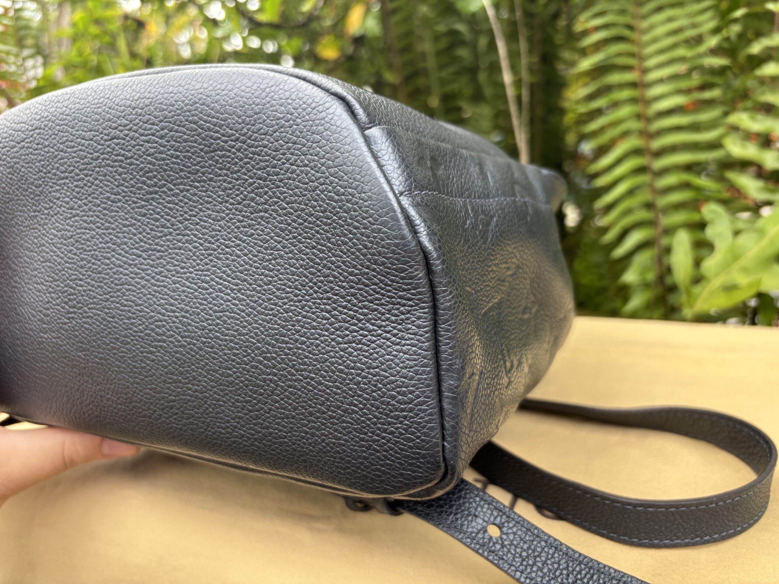 Louis Vuitton Marine Empreinte Monogram Pins Sorbonne Backpack - Image 10