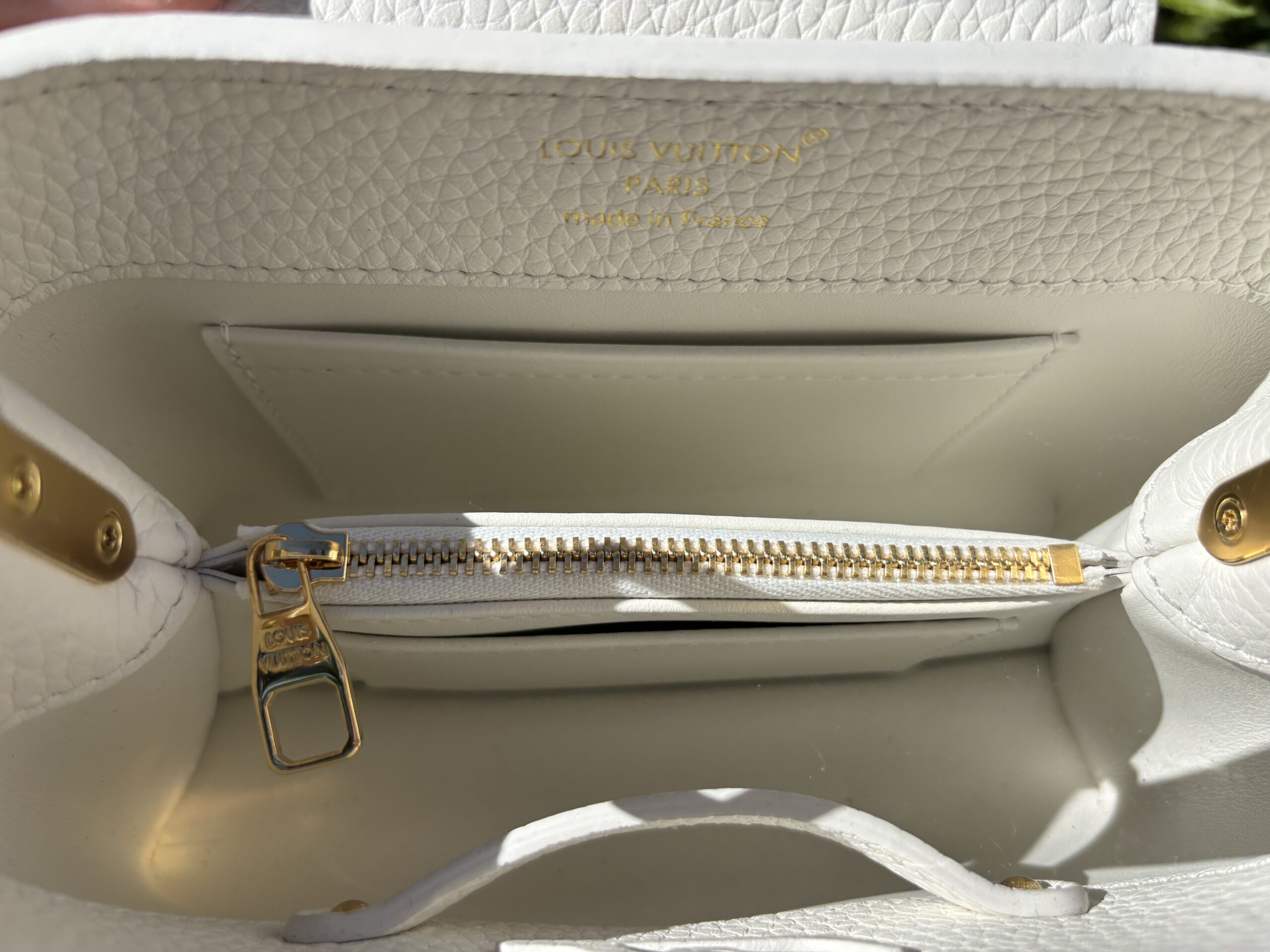 Louis Vuitton White Leather Capucines BB - Image 14